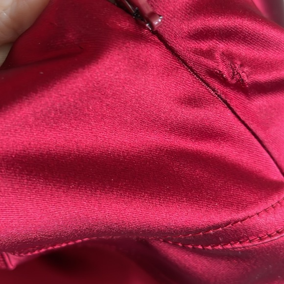 David Meister Red Deep V neckline Sleeveless Sheath Cocktail Dress size 8 - Picture 10 of 12